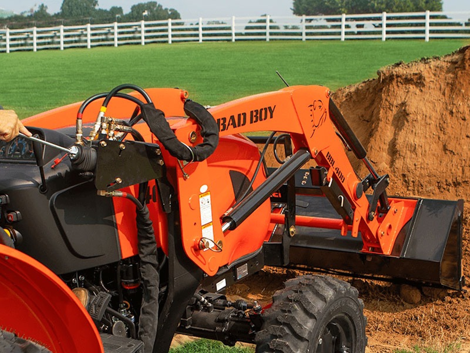 2027 Bad Boy Tractors 4025 Loader