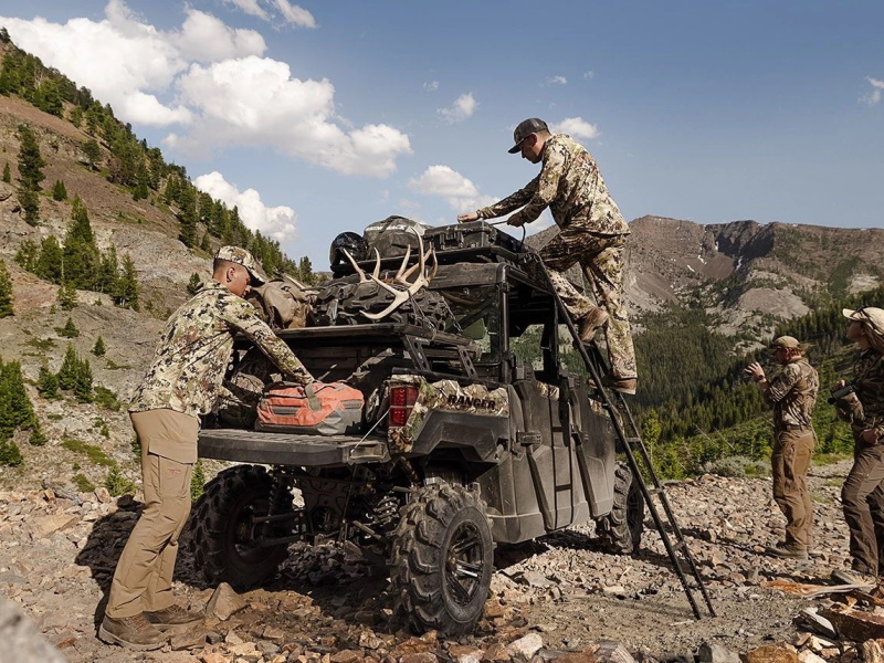 2022 Polaris RANGER CREW XP 1000 Premium Side x Side