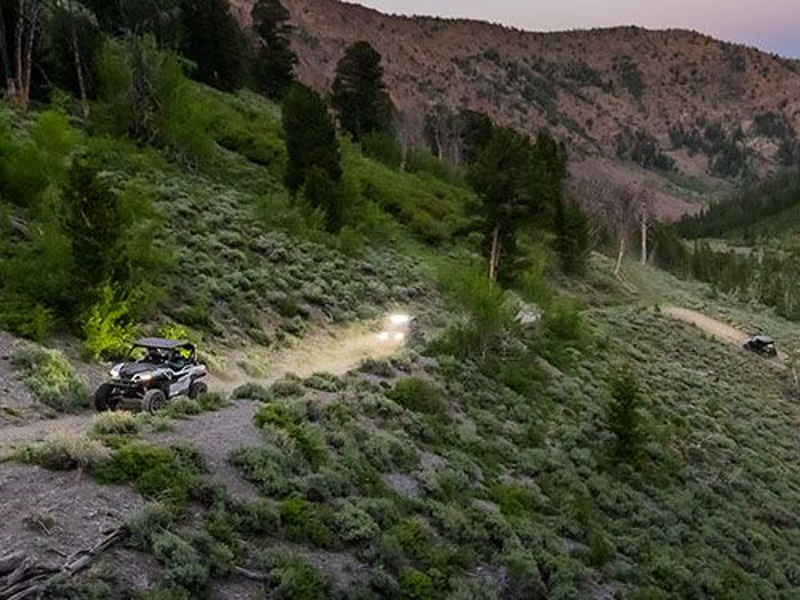 2026 Polaris General XP 1000 Deluxe CA UTV