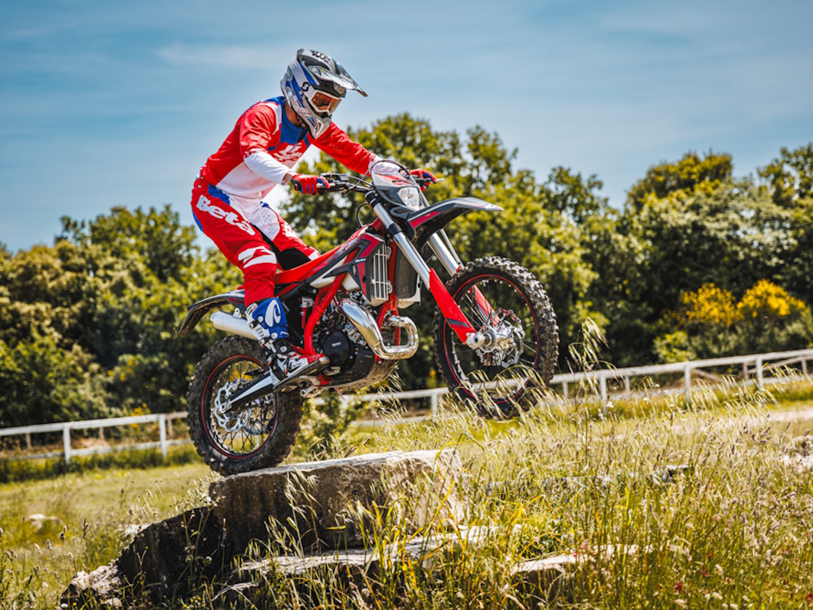 2025 Beta 300 Xtrainer DIRT BIKE