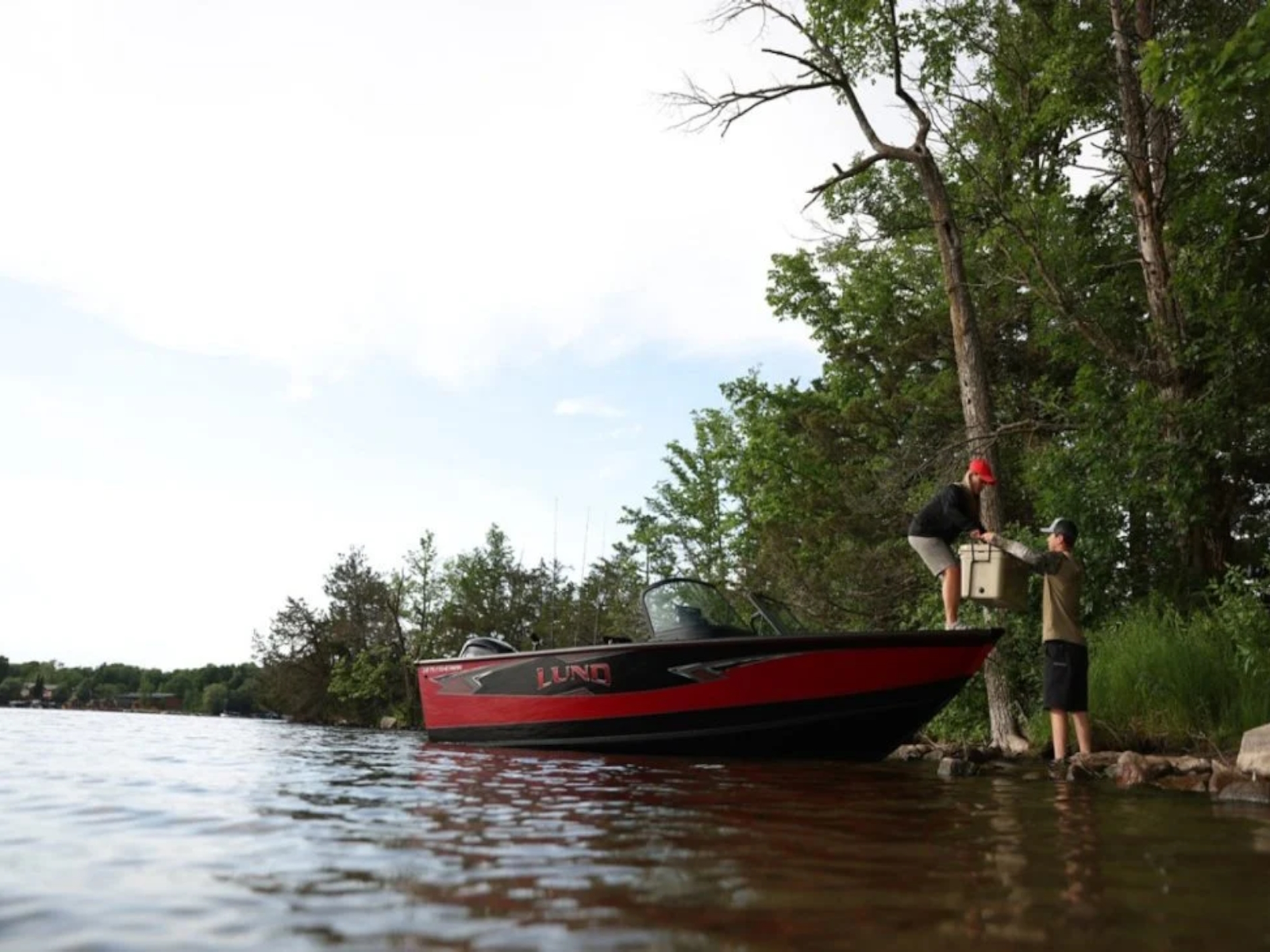 2025 Lund 1875 Fisherman FISHING BOAT