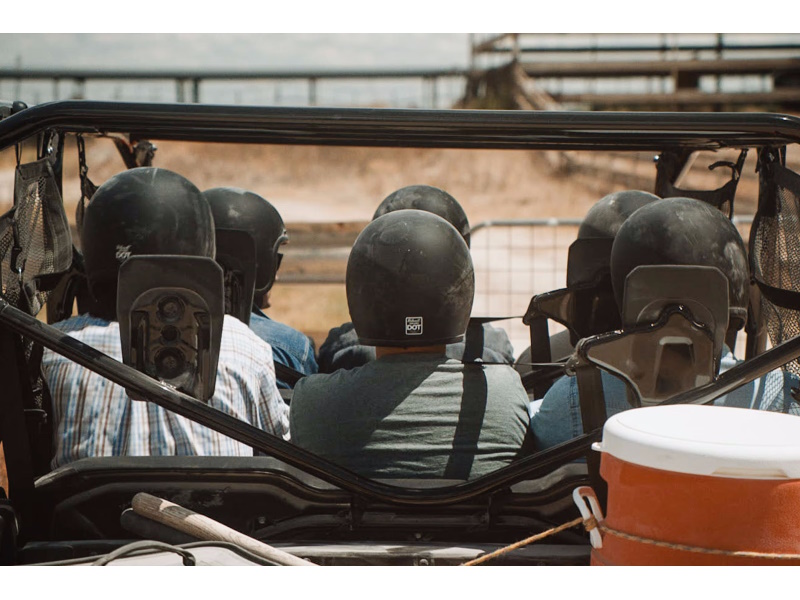 2023 Honda Pioneer 1000-6 Deluxe Crew Side x Side