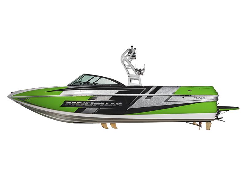 2016 Moomba Mojo Boat