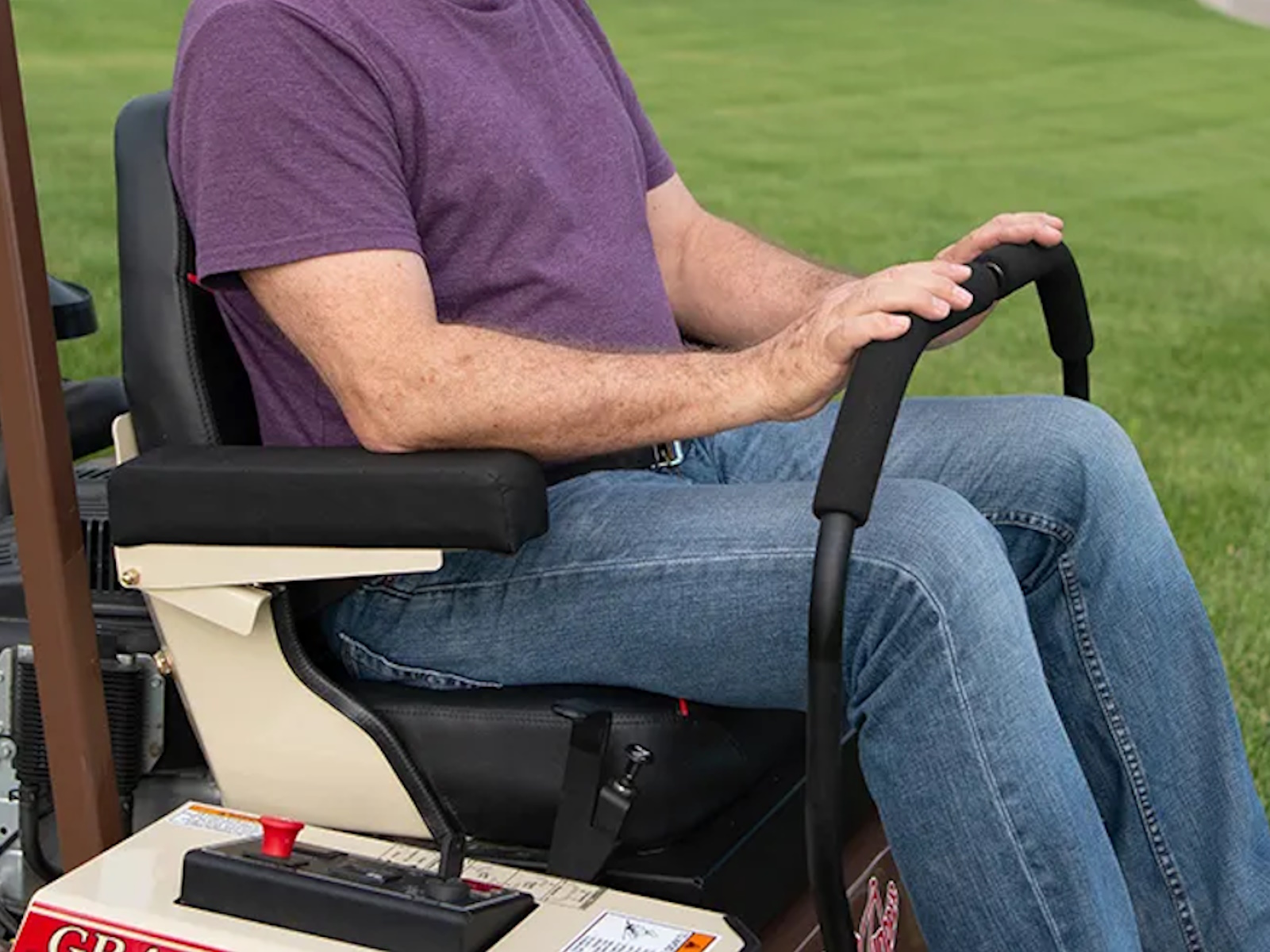 2027 Grasshopper 900D 1.3L Mower-ZTR