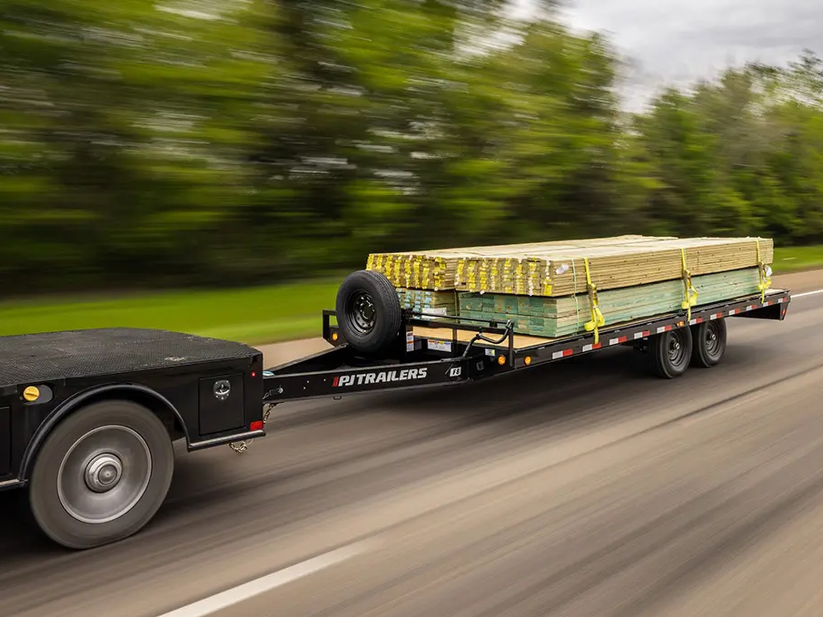 2026 PJ Trailers F8 (16') Deckover Trailer