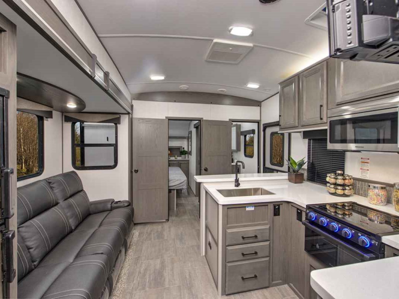 2022 Cruiser RV Stryker Travel Trailer