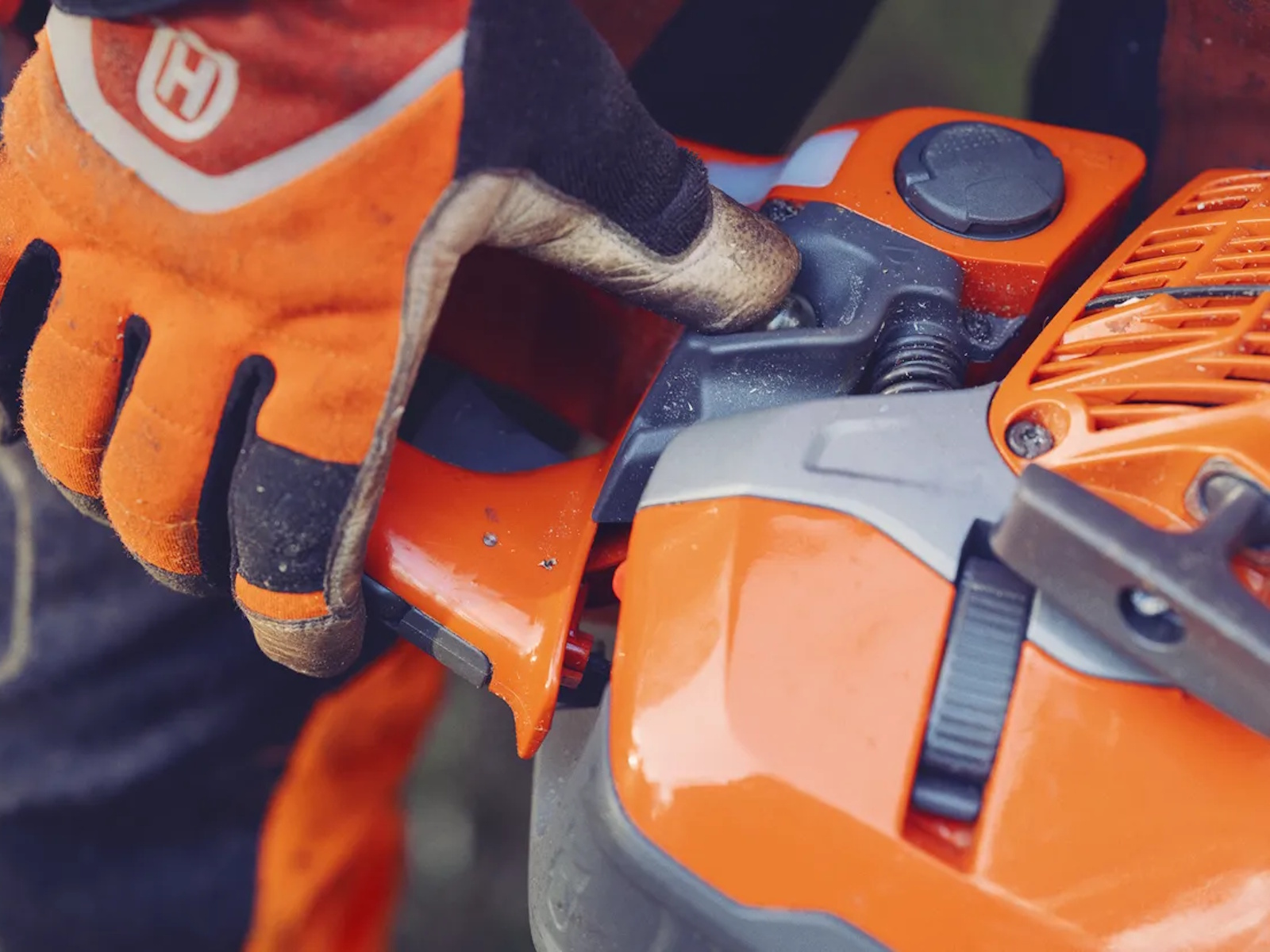 2026 Husqvarna Power 564 XP G Fuel Injected Chainsaw