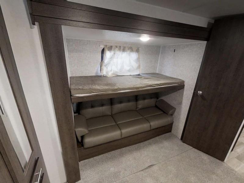 2020 Forest River Salem Midwest 31KQBTS Travel Trailer