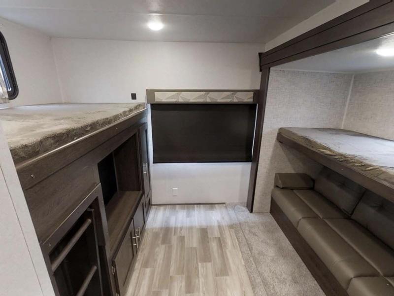 2020 Forest River Salem Midwest 32BHDS Travel Trailer