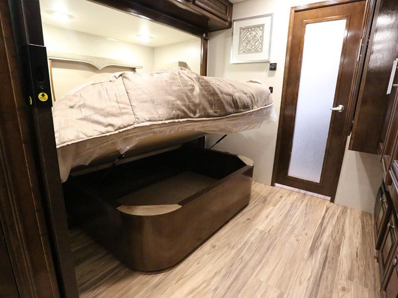 2019 FOREST RIVER Georgetown XL 378TS CLASS A MOTORHOME