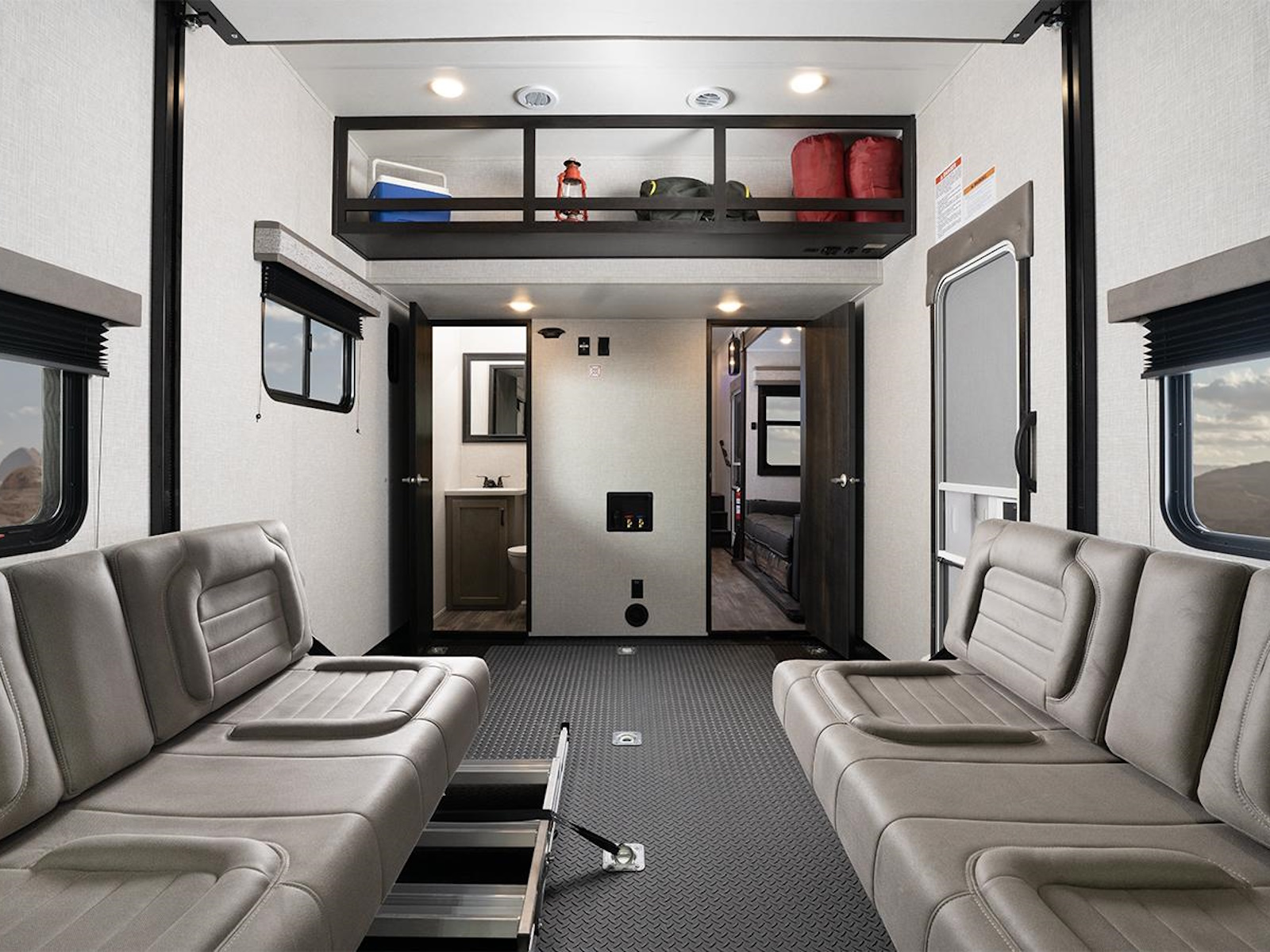 2024 Jayco Seismic 395 Toy Hauler Fifth Wheel