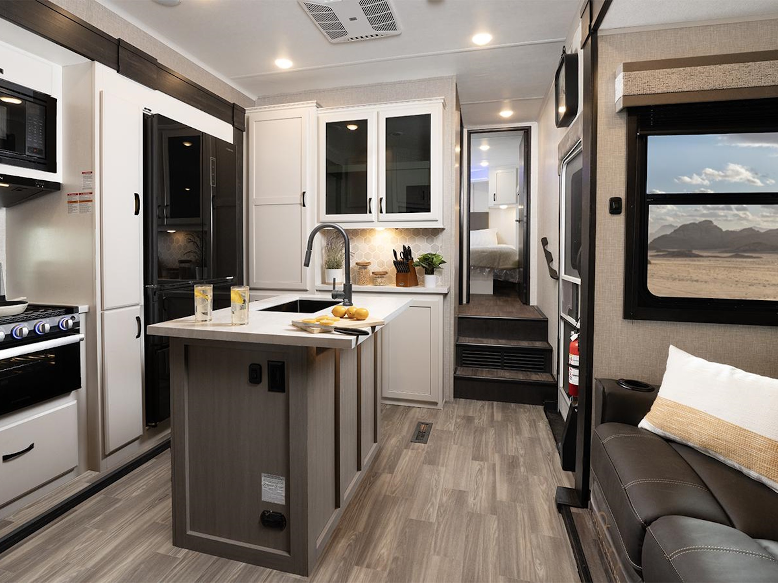 2024 Jayco Seismic 395 Toy Hauler Fifth Wheel