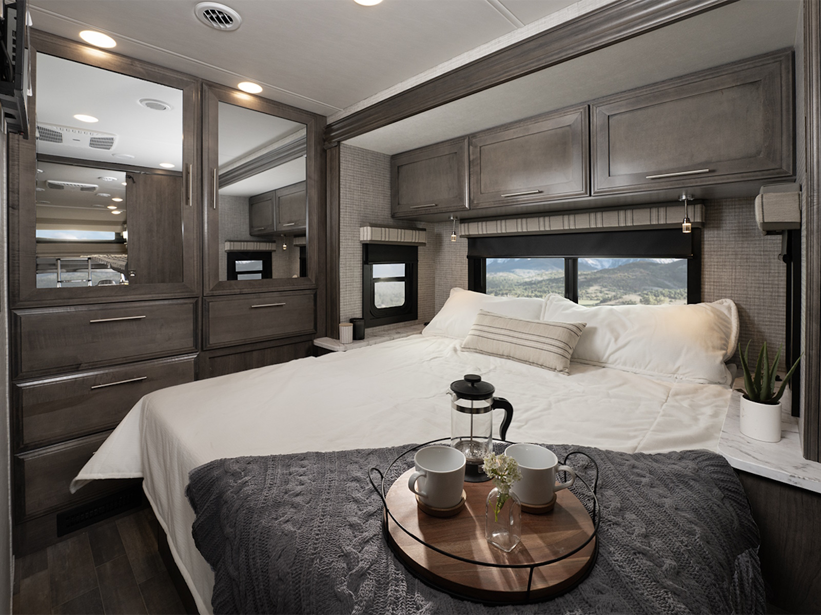 2025 Jayco Greyhawk 30Z Motorhome