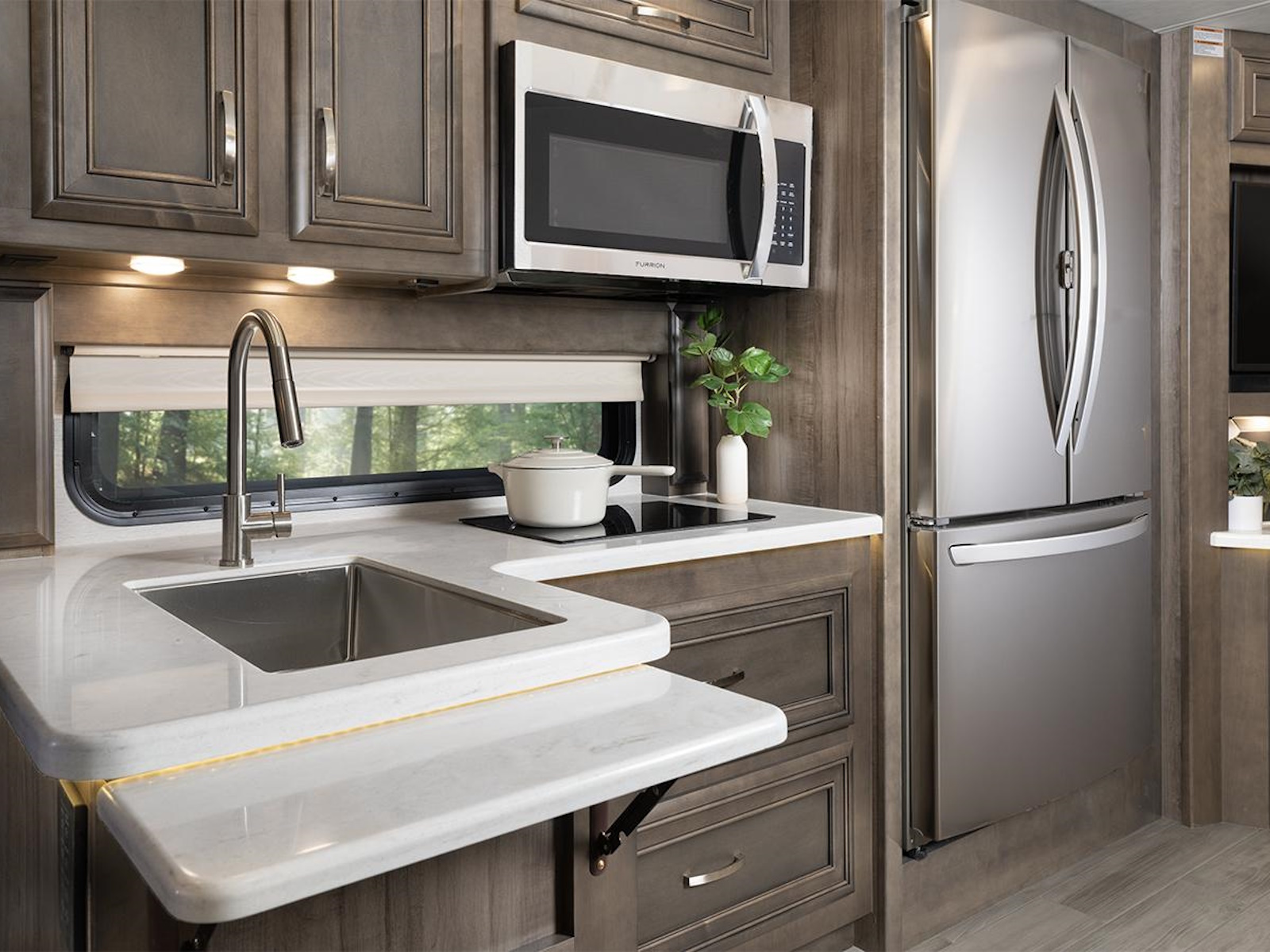 2024 Jayco Seneca Prestige 37K Motorhome