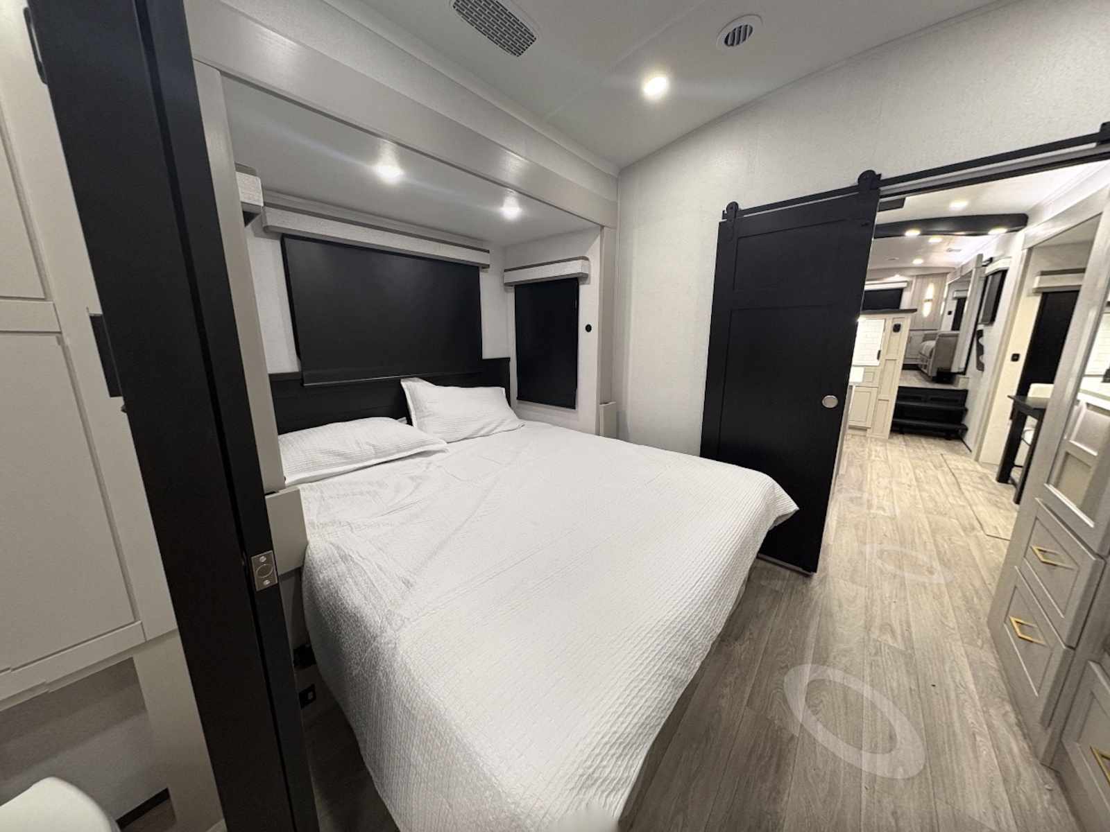 2027 Jayco North Point 383FLRB Fifth Wheel