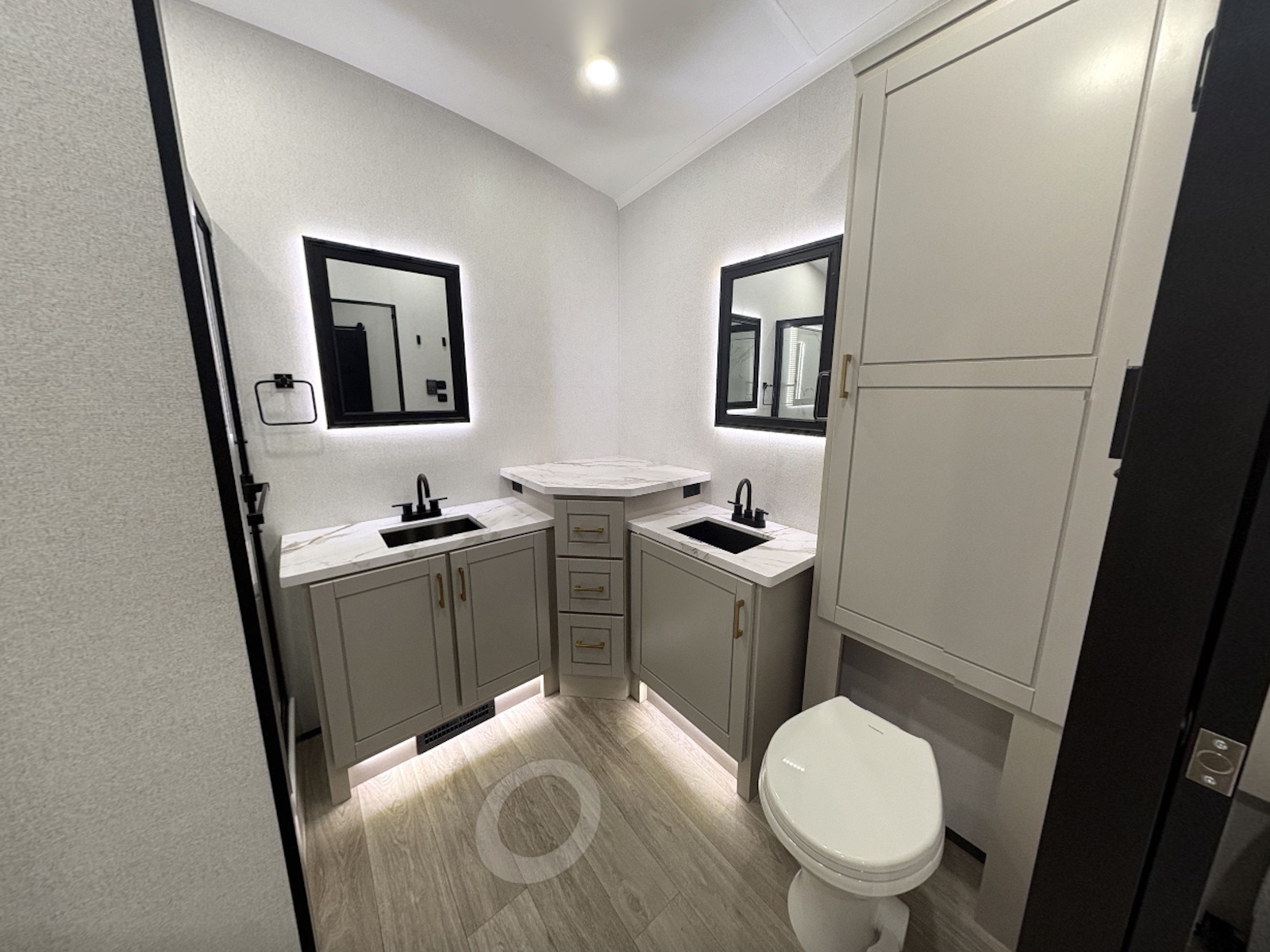 2027 Jayco North Point 383FLRB Fifth Wheel