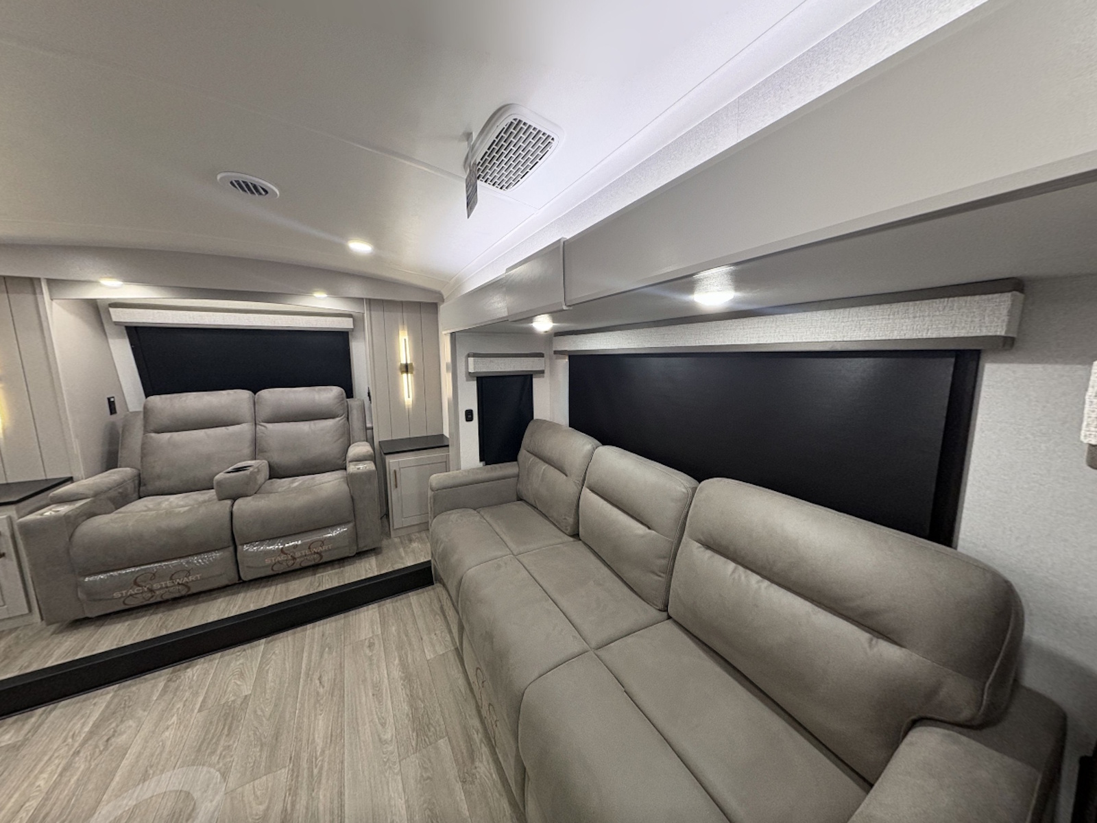 2027 Jayco North Point 383FLRB Fifth Wheel