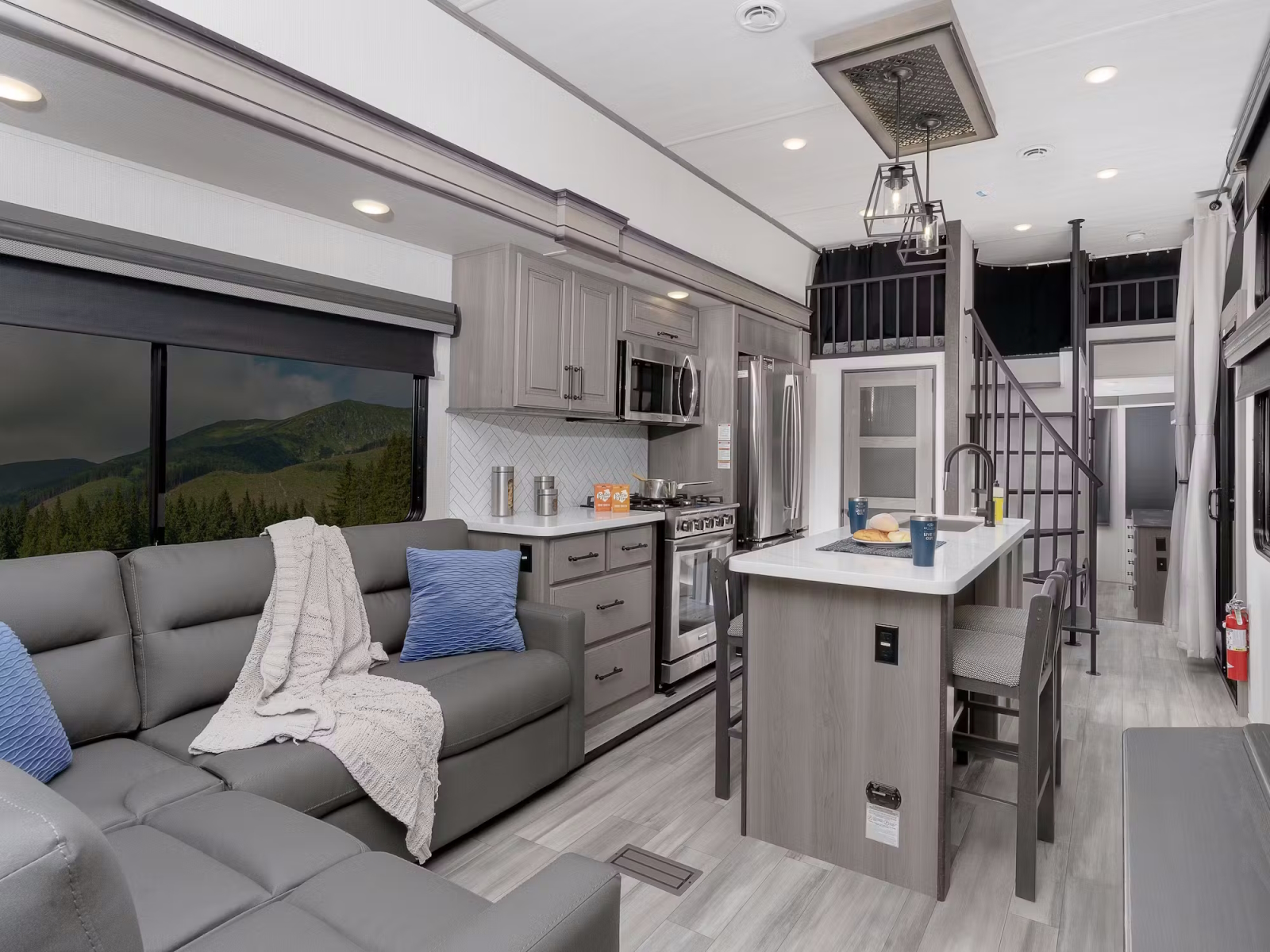 2024 Keystone RV Residence 401FKSS DESTINATION TRAILER