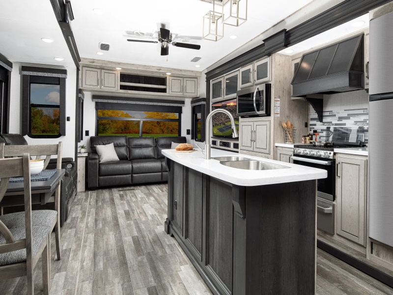 2022 Keystone RV Avalanche 378BH BUNKHOUSE FIFTH WHEEL