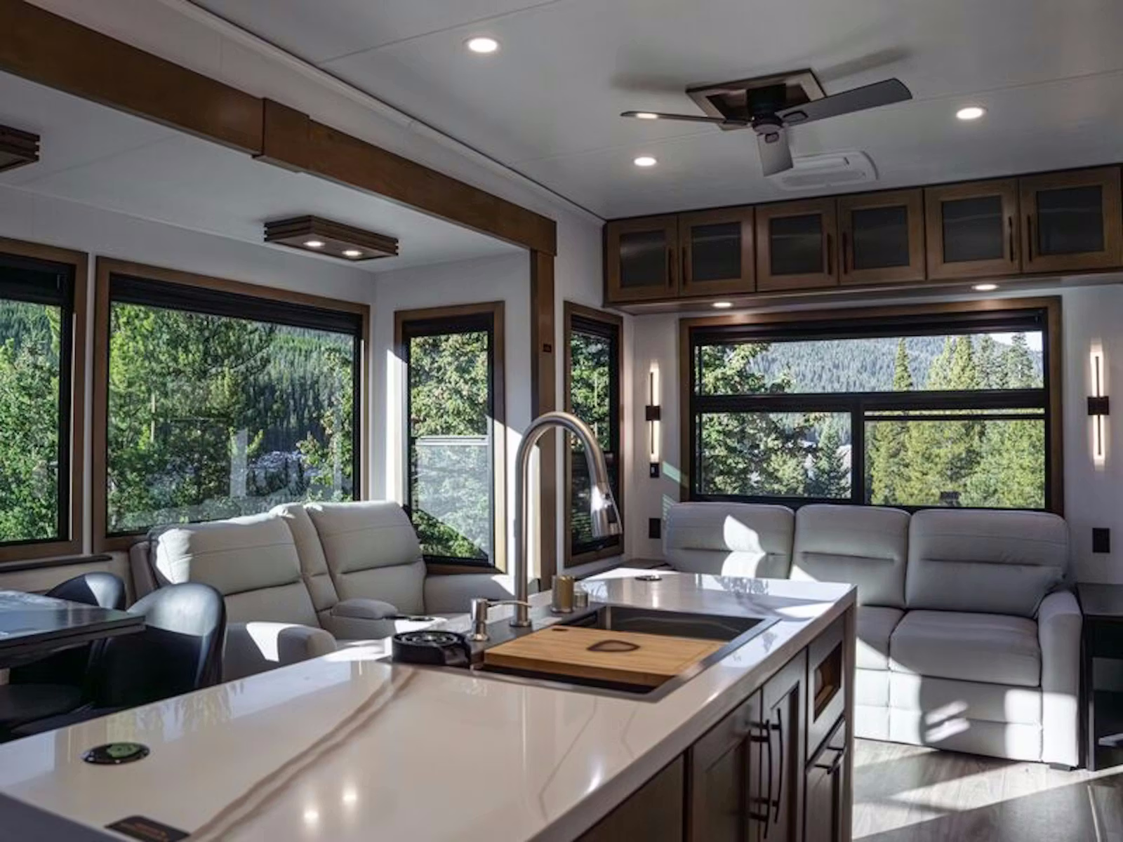 2027 Keystone RV Montana 3100RL FIFTH WHEEL