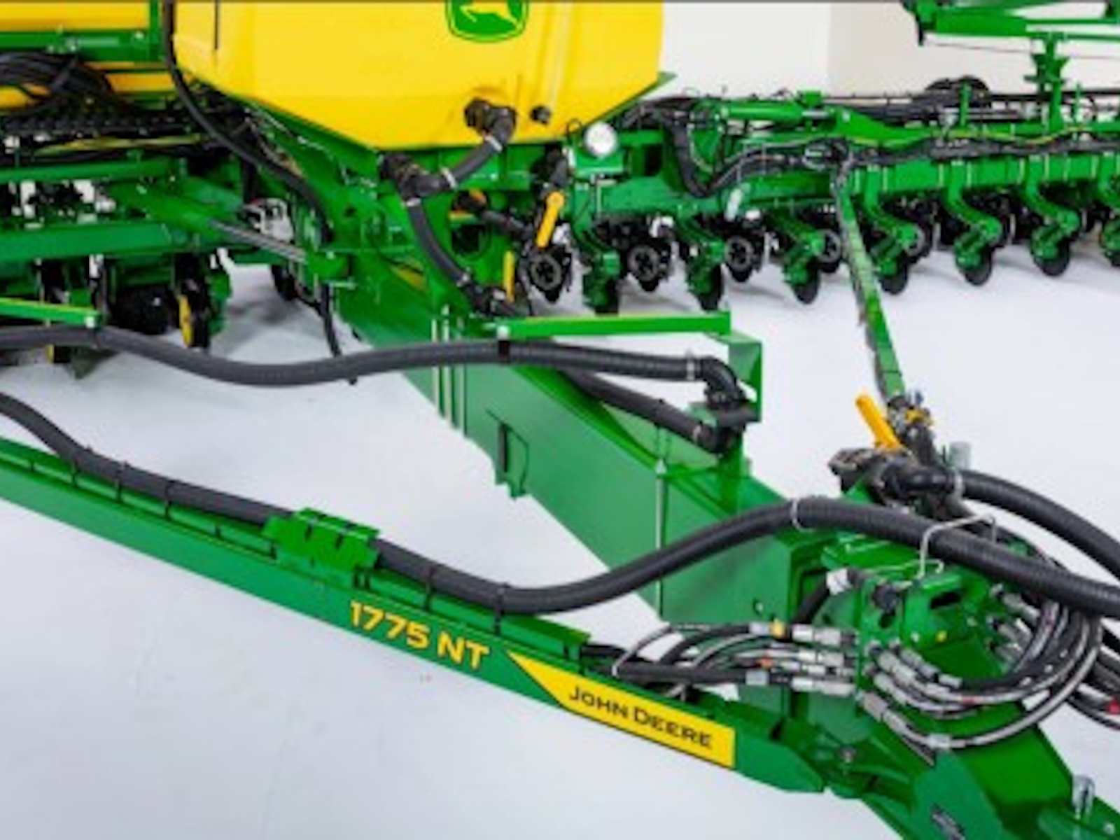 2026 John Deere 1795 24Row20 Planter