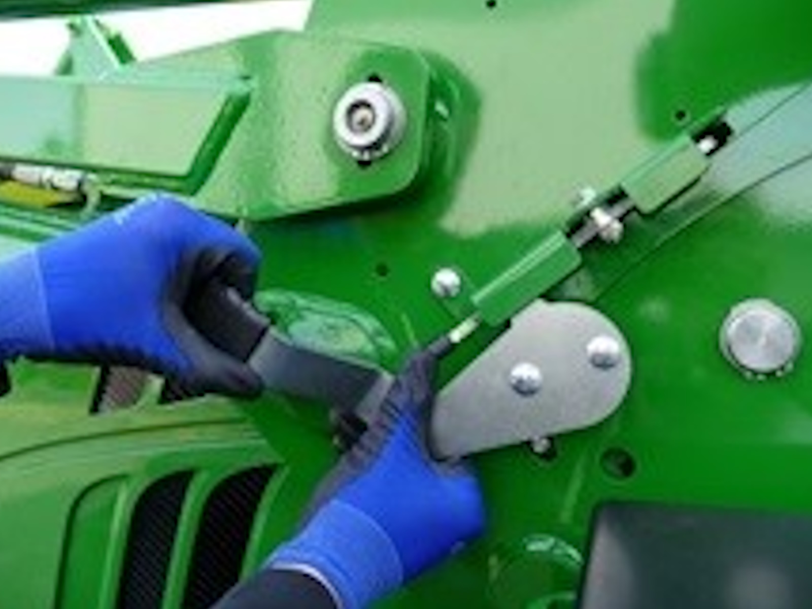 2026 John Deere 540R Compact Utility Tractors
