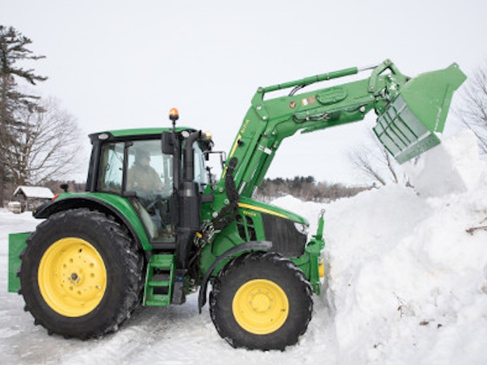 2026 John Deere 680R Compact Utility Tractors