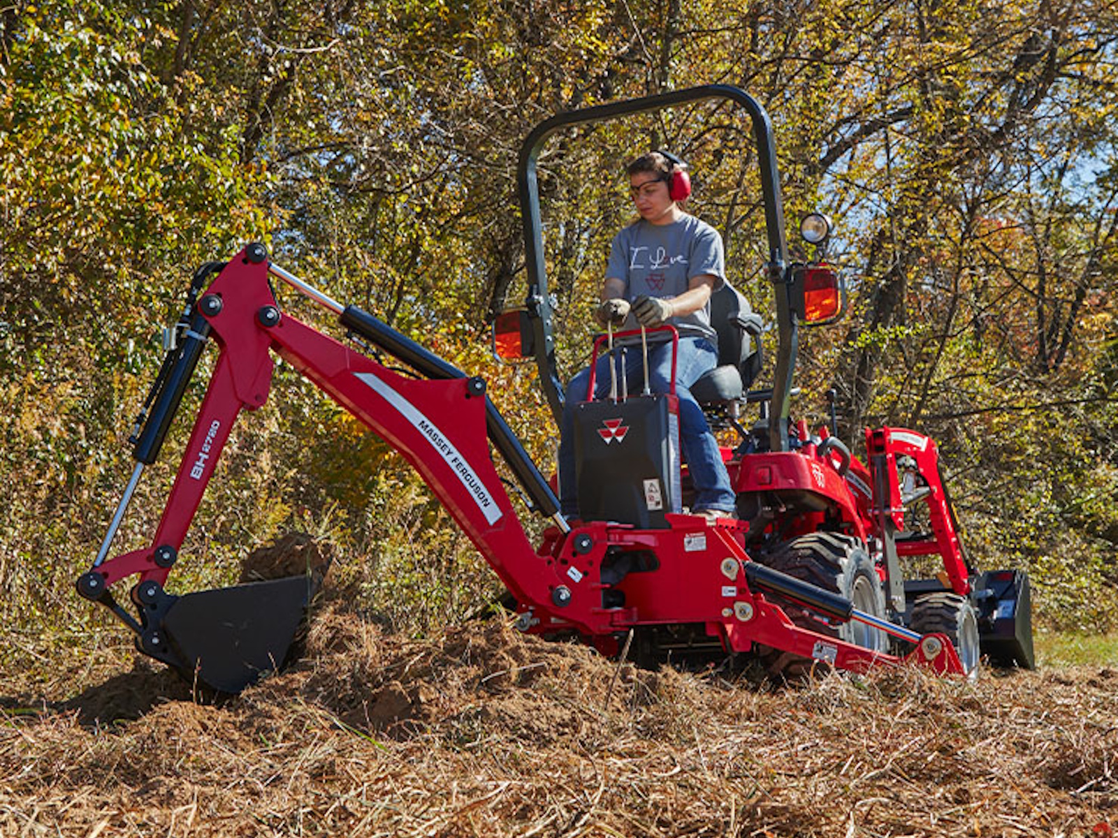 2025 Massey Ferguson MF 1GC.23B Tractor 4W