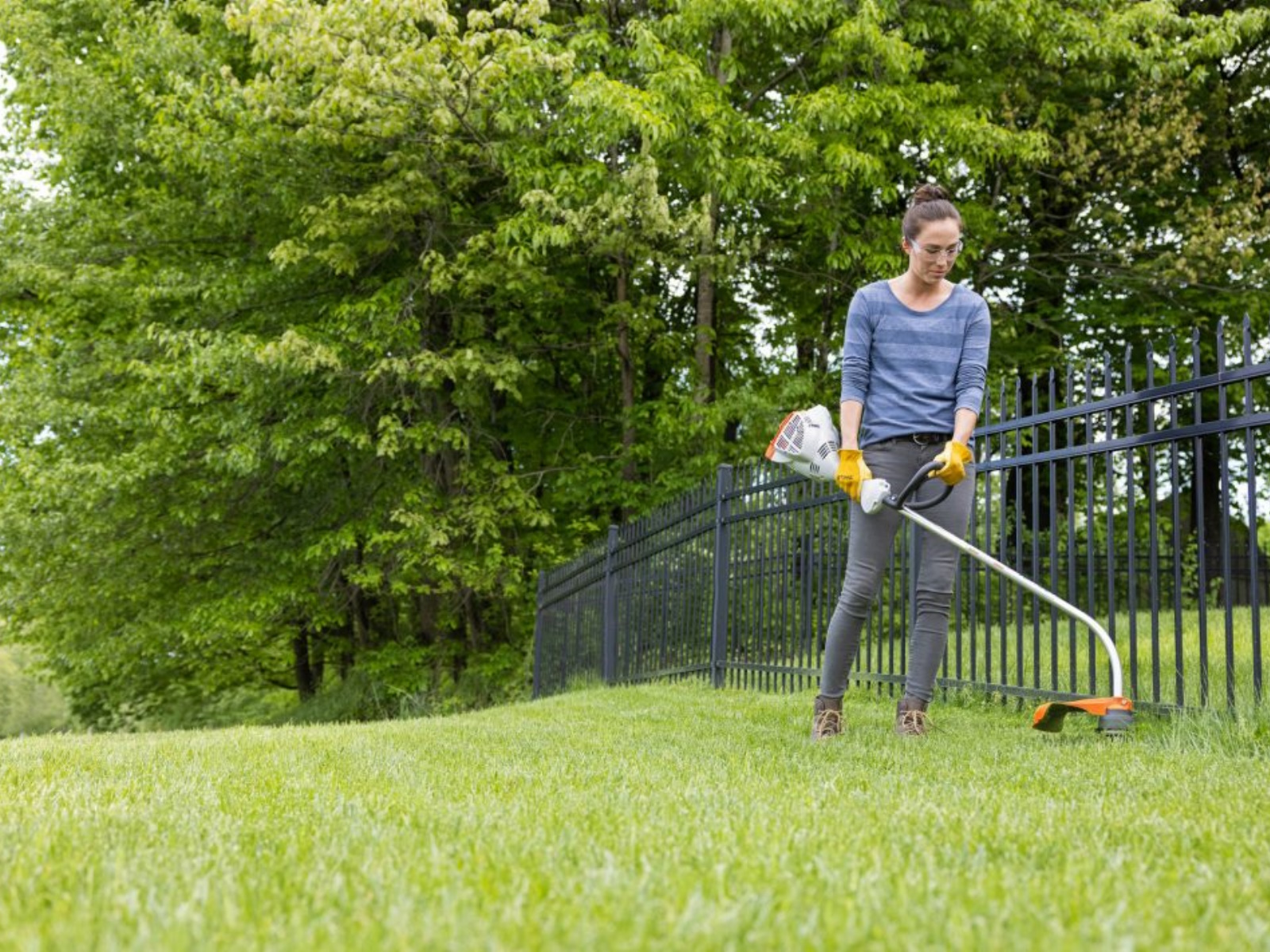 2025 Stihl FS 40 C-E Trimmer
