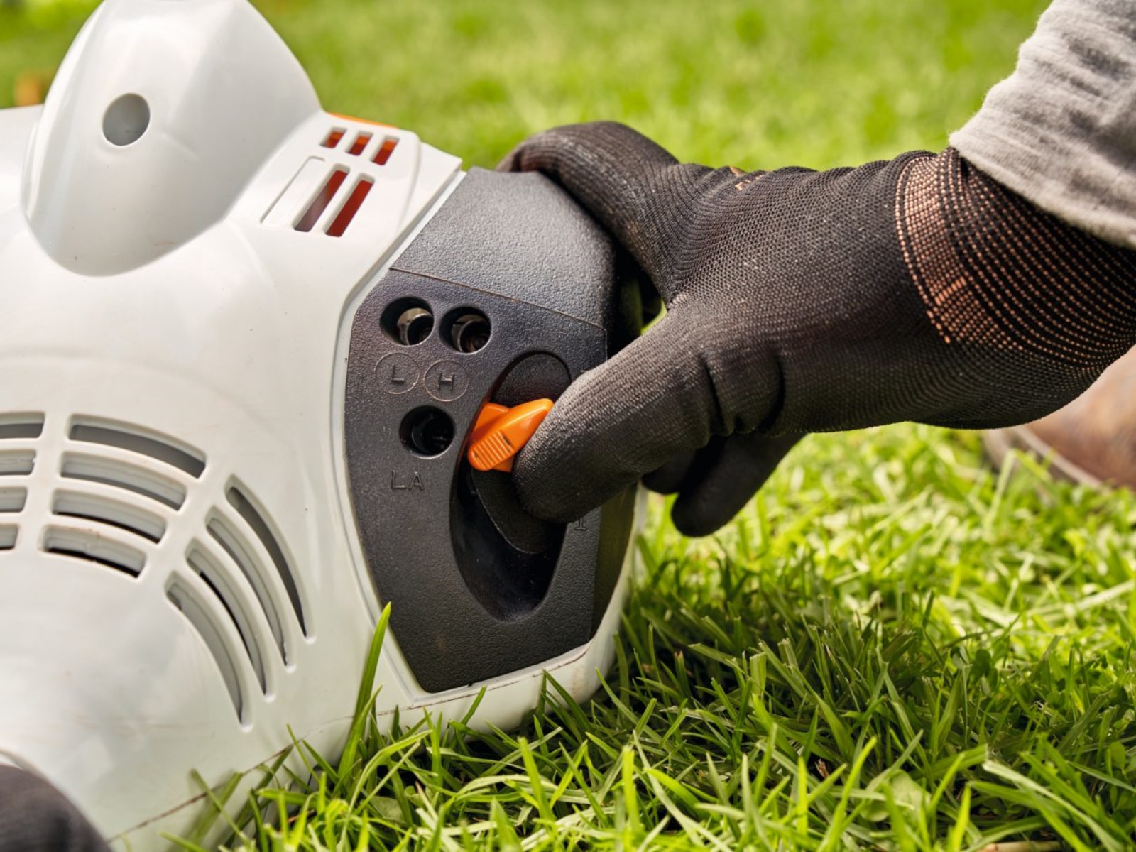 2025 Stihl FS 56 RC-E Trimmer